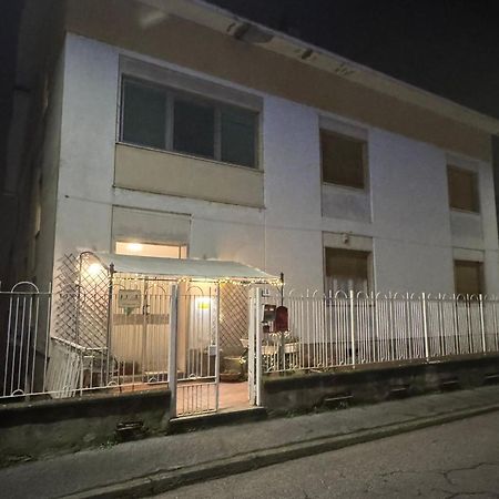 セッラヴァッレ・スクリーヴィア Casa Adele Bed & Breakfast エクステリア 写真